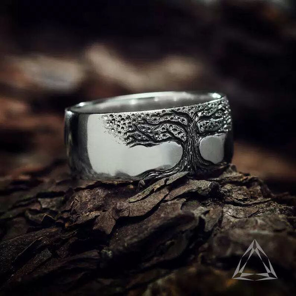 Retro Carved Tree of Life Ring